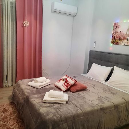 Villys Apartment Каламата Экстерьер фото